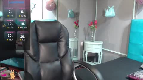 Sofa online show from 03-07-25, 11:07
