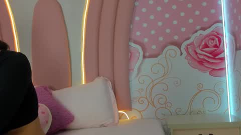 Snapshot of sofiaabigboobs chatting on 11-14-25, 11:53 sofiaabigboobs online show from 11-14-25, 11:53