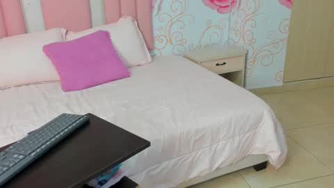 Snapshot of sofiaabigboobs chatting on 11-15-25, 11:51 sofiaabigboobs online show from 11-15-25, 11:51