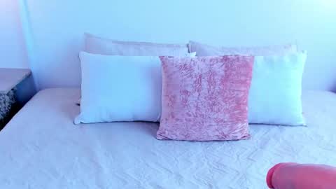 Sofi cortes626 Ig online show from 01-16-26, 05:06