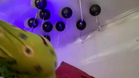 Snapshot of sofiacandy17 chatting on 12-01-24, 05:02 Danna Sofia online show from 12-01-24, 05:02