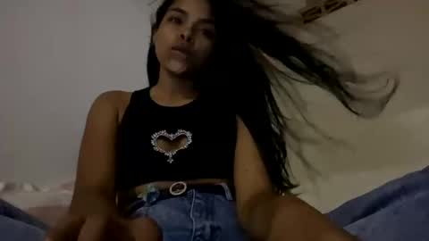 Snapshot of sofiacandy17 chatting on 02-25-25, 12:03 Danna Sofia online show from 02-25-25, 12:03