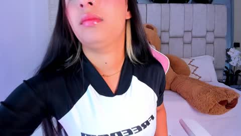 Sofia  online show from 12-29-24, 12:45