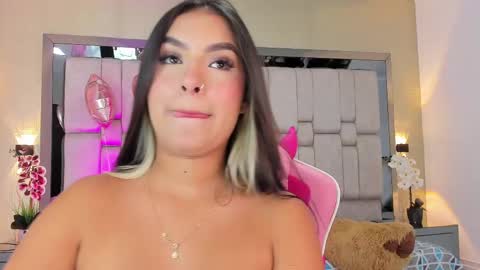 Sofia  online show from 02-24-25, 06:04