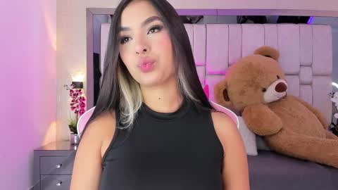 Sofia  online show from 03-07-25, 11:51