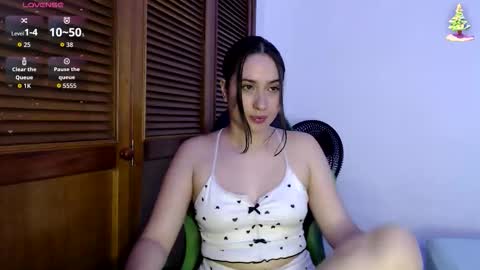 sofiaduque_26 online show from 12-15-25, 02:21