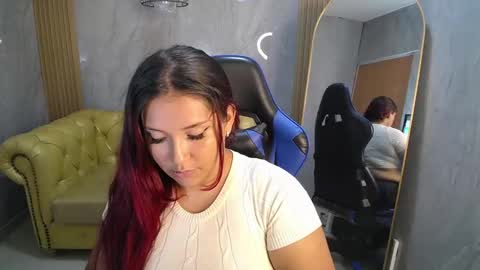 sofiaflame_a online show from 09-24-25, 08:01