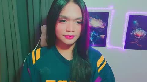 Snapshot of sofiafuckxx chatting on 12-19-25, 04:58 sofiafuckxx online show from 12-19-25, 04:58