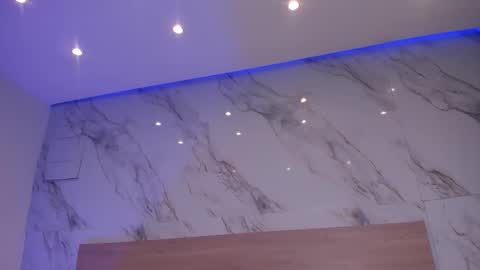 SOFI  online show from 11-21-25, 07:34