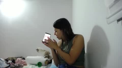 sofiahenao2 online show from 10-07-25, 11:46