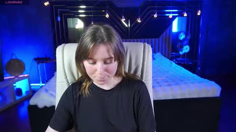 SofiaLuxuryy online show from 02-08-26, 02:42