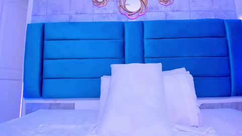 Snapshot of sofiamiiller chatting on 12-10-24, 11:32 Sofia Miller online show from 12-10-24, 11:32