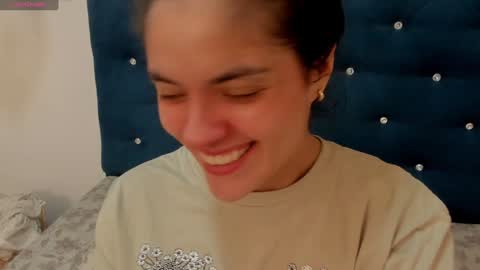 Sofi - next broadcast today 1030pm Colombia time online show from 02-08-25, 05:51