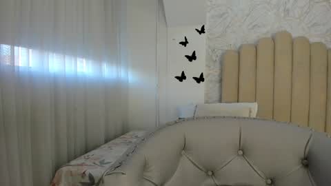 Sofia  online show from 12-28-24, 12:13