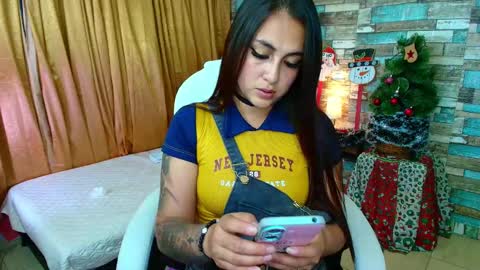 Sofia online show from 12-13-24, 10:02