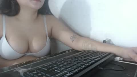 Snapshot of sofiaslovesfuck chatting on 09-30-25, 12:21 sofiaslovesfuck online show from 09-30-25, 12:21