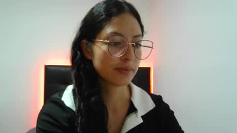 Snapshot of sofiawhite3 chatting on 02-06-26, 11:24 Sofi online show from 02-06-26, 11:24