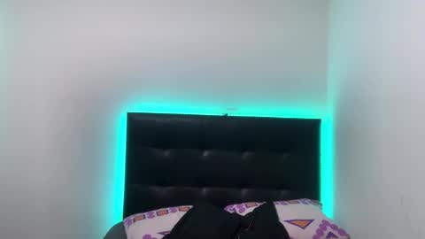 Snapshot of sofiawhite3 chatting on 03-01-26, 11:56 Sofi online show from 03-01-26, 11:56