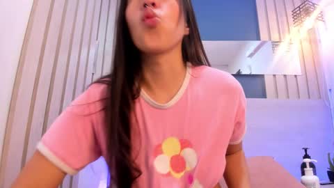 Snapshot of soficandy_ chatting on 02-02-26, 01:32 soficandy_ online show from 02-02-26, 01:32