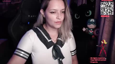 Sofiedivinemilk online show from 09-19-25, 08:53