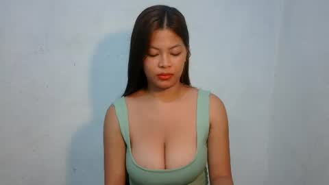 Snapshot of sofie_loorexx chatting on 01-09-26, 04:04 sofie_loorexx online show from 01-09-26, 04:04