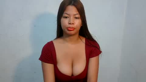 Snapshot of sofie_loorexx chatting on 01-11-26, 05:51 sofie_loorexx online show from 01-11-26, 05:51