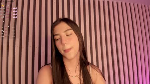 Sofie online show from 02-13-25, 09:49