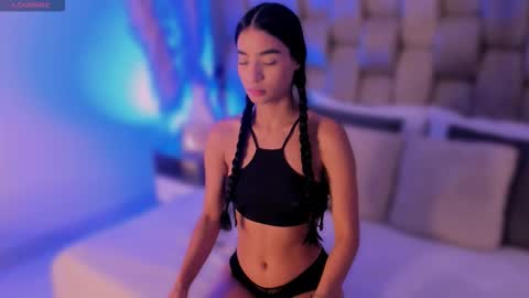  sofie  online show from 12-04-25, 10:18