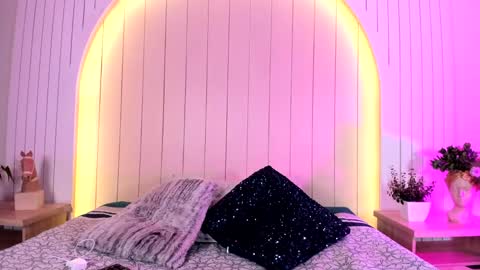 Sofii Lopezz online show from 01-10-25, 11:33