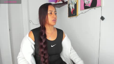 Snapshot of sofiia_rodriguez chatting on 02-06-25, 01:10 sofiia rodriguez online show from 02-06-25, 01:10
