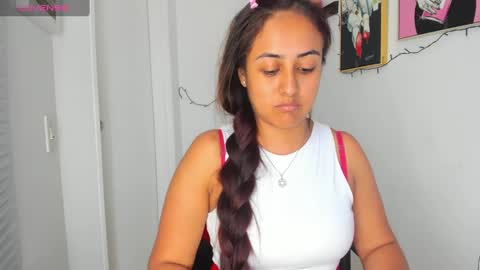 Snapshot of sofiia_rodriguez chatting on 02-13-25, 06:05 sofiia rodriguez online show from 02-13-25, 06:05