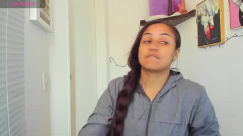 Snapshot of sofiia_rodriguez chatting on 02-17-25, 01:42 sofiia rodriguez online show from 02-17-25, 01:42