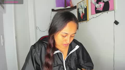 Snapshot of sofiia_rodriguez chatting on 03-04-25, 01:17 sofiia rodriguez online show from 03-04-25, 01:17