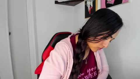 Snapshot of sofiia_rodriguez chatting on 09-18-25, 01:02 sofiia rodriguez online show from 09-18-25, 01:02