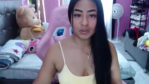 Snapshot of sofiiadreams chatting on 02-04-26, 06:58 sofia Dreams online show from 02-04-26, 06:58