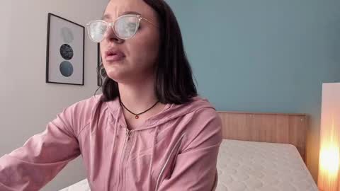 Sofi agudelo online show from 02-26-25, 12:27