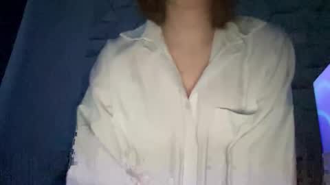 Snapshot of sofinovvak chatting on 03-27-26, 02:50 Sofi online show from 03-27-26, 02:50