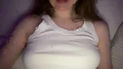 Snapshot of sofinovvak chatting on 03-29-26, 05:46 Sofi online show from 03-29-26, 05:46