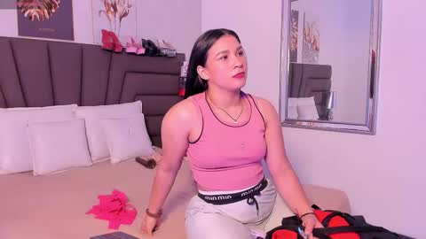      online show from 09-15-25, 11:21