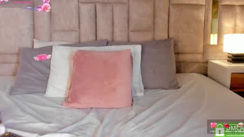 Sofia online show from 12-23-24, 11:39
