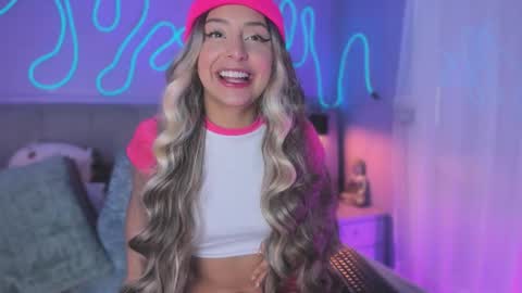 Sofi online show from 11-18-25, 12:31