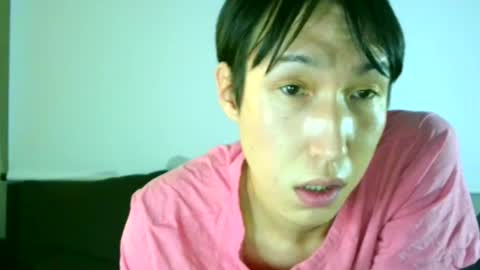 Snapshot of soft_and_quiet chatting on 12-17-25, 04:24 Softie online show from 12-17-25, 04:24