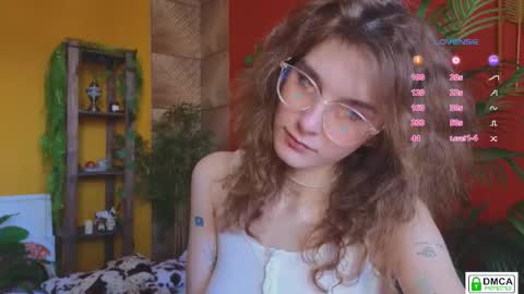 Snapshot of soft_animal chatting on 02-01-26, 08:57 E online show from 02-01-26, 08:57