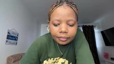 soft_nicole online show from 02-08-26, 12:41