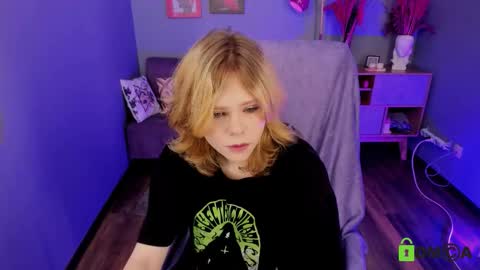 softflame online show from 11-24-25, 10:26