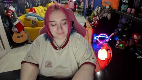 Sofie online show from 12-25-24, 02:03