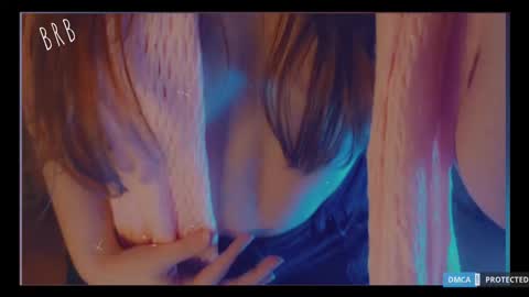 Snapshot of softlee chatting on 10-30-25, 07:47 Lisa online at .11 from about utc online show from 10-30-25, 07:47