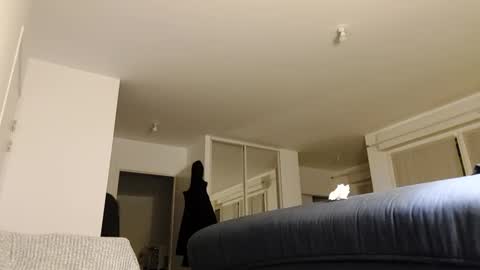 Snapshot of softndwear chatting on 01-05-25, 06:13 SOFT online show from 01-05-25, 06:13