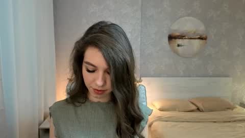 Kelly online show from 10-23-25, 05:01