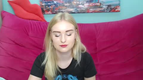 sofysoft online show from 09-18-25, 04:47